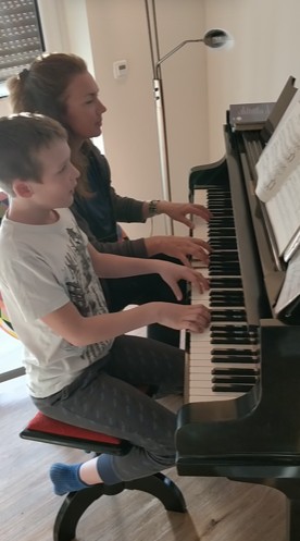 Carola und Jacob Klavier.jpg